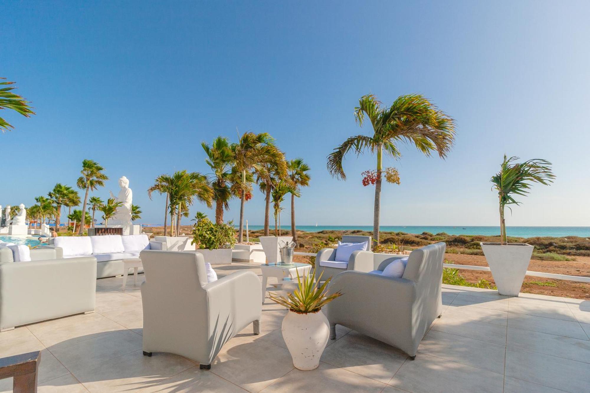Hotel Livvo Budha Beach Santa Maria Exterior photo
